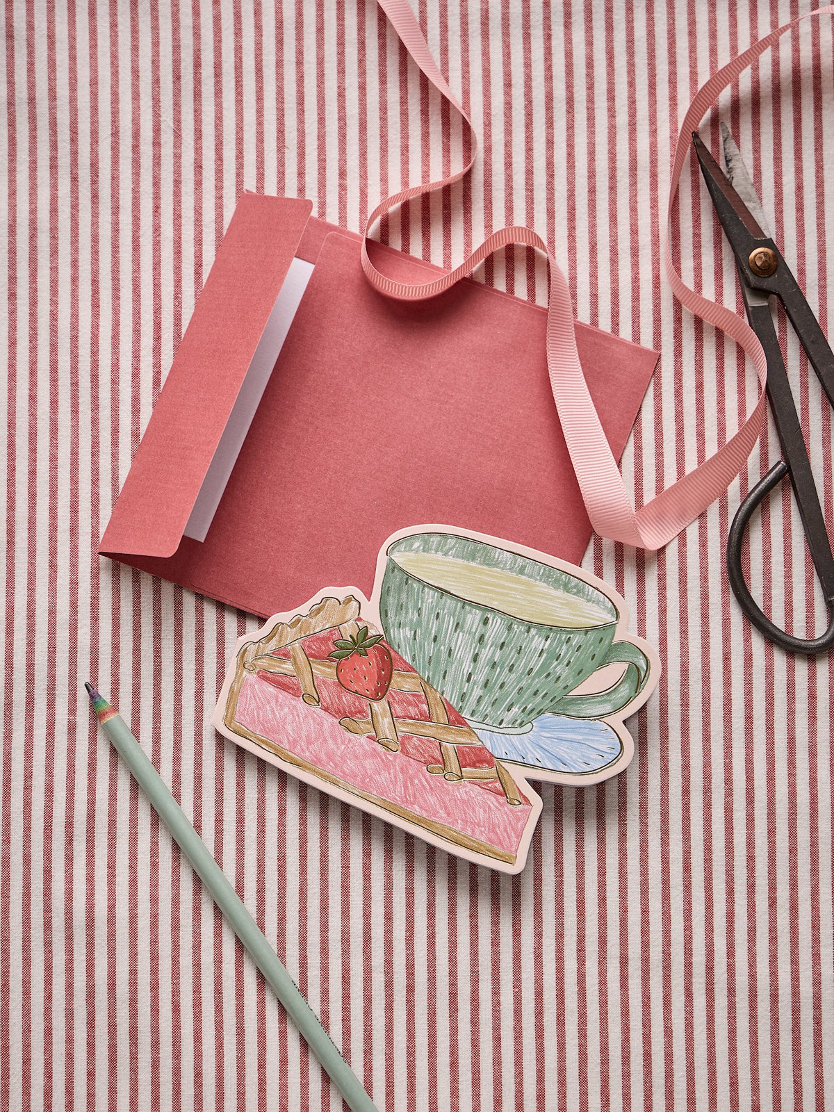 Shaped card with envelope