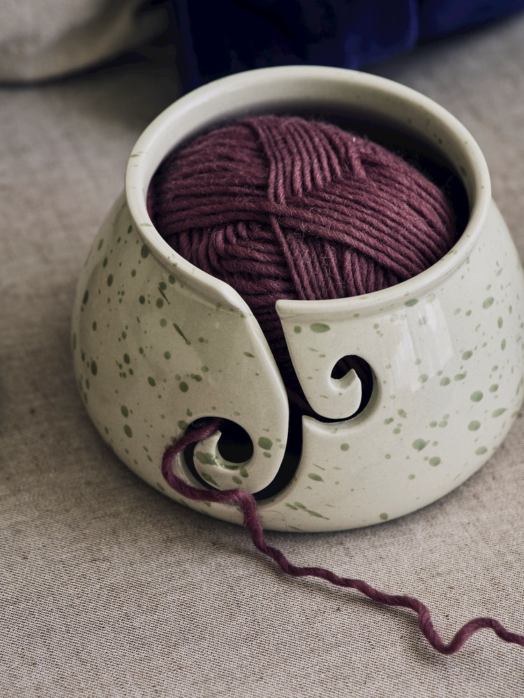 Knitting bowl