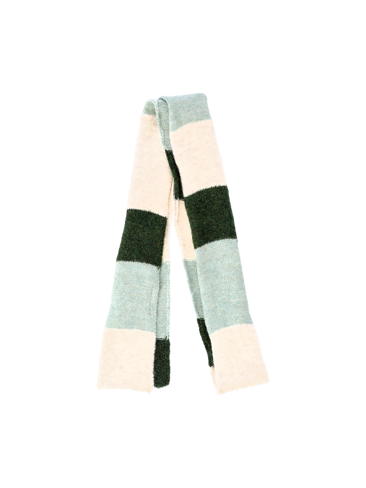 Knitted scarf