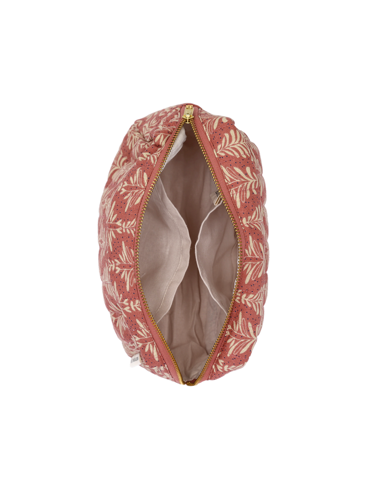 Cosmetic bag