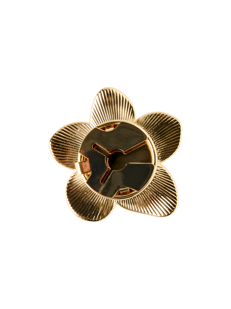 Button cover flower