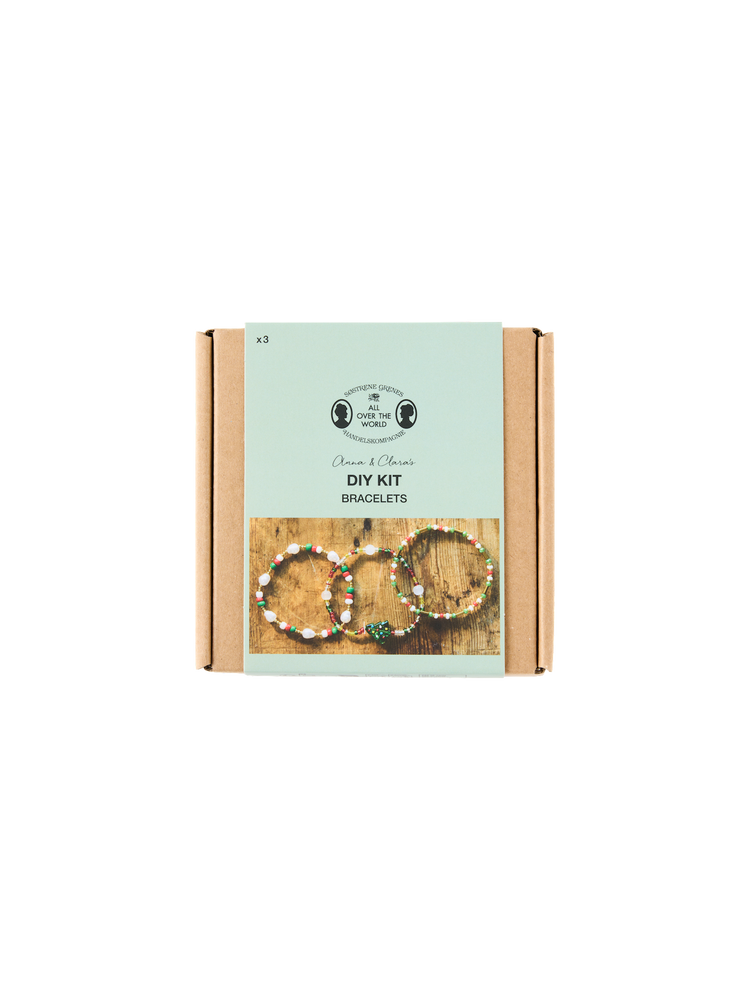 Bracelet making set