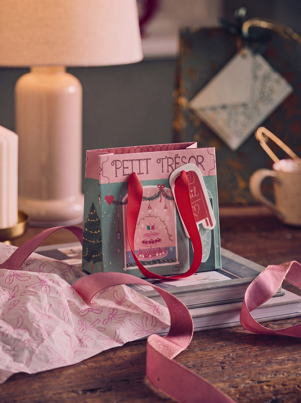 Gift bag with handles and tag
