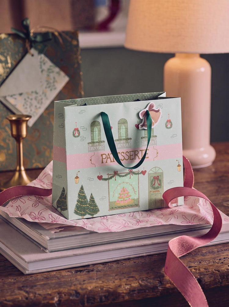 Gift bag with handles and tag