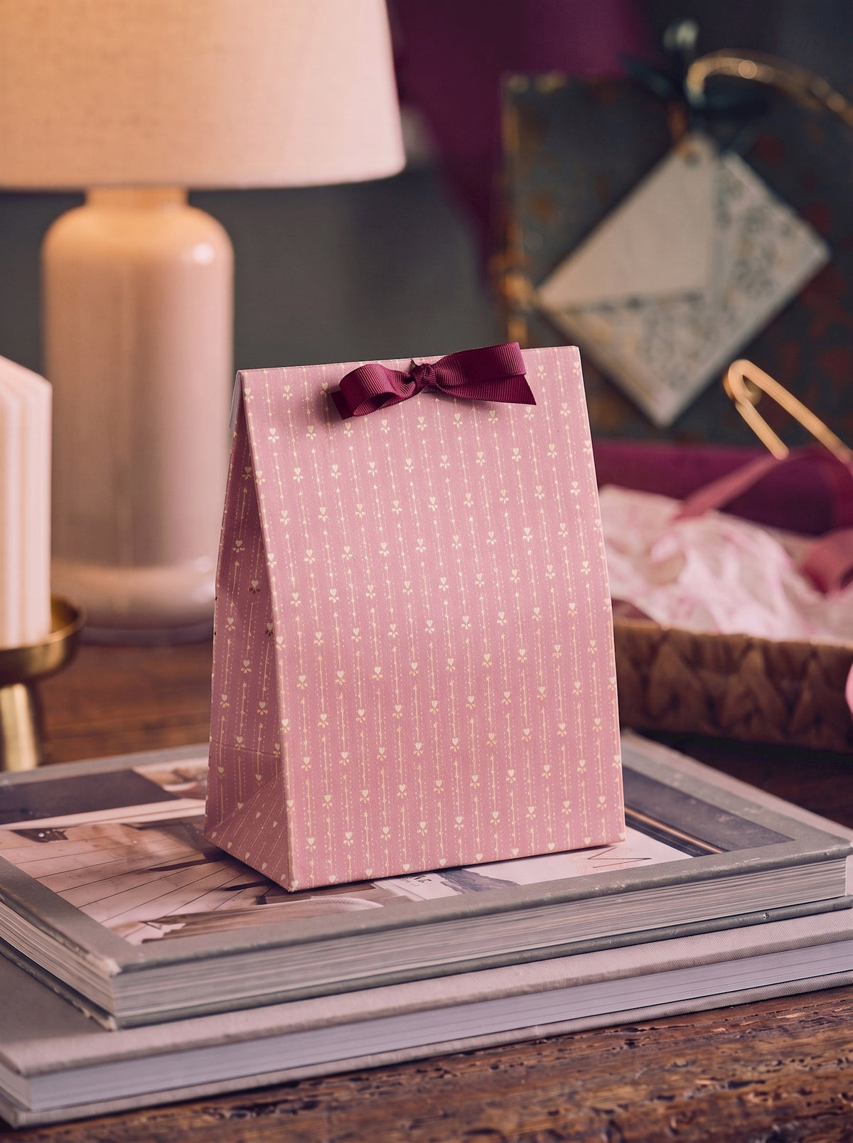 Gift bag with ribbon