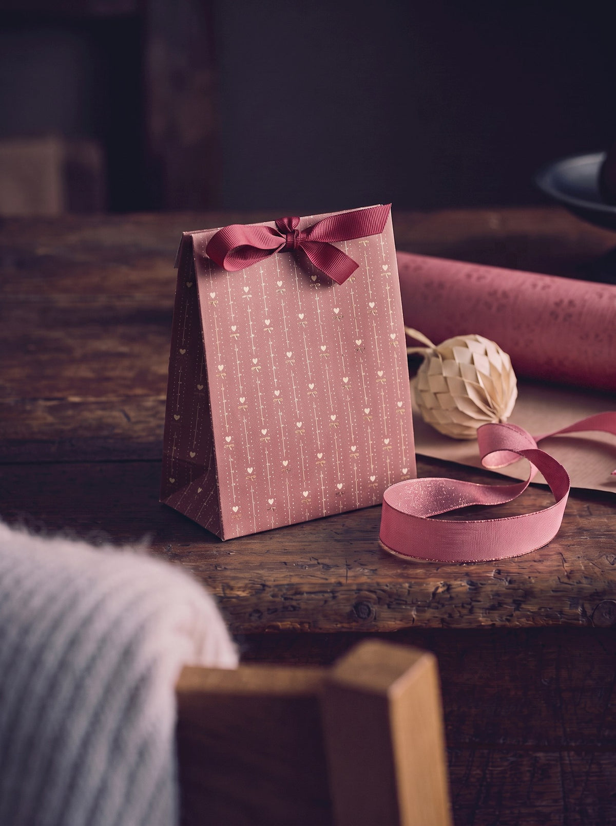 Gift bag with ribbon