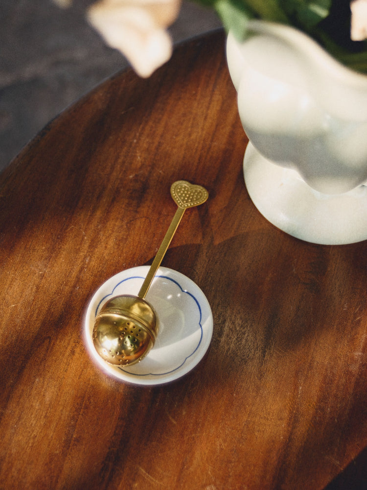 Tea strainer