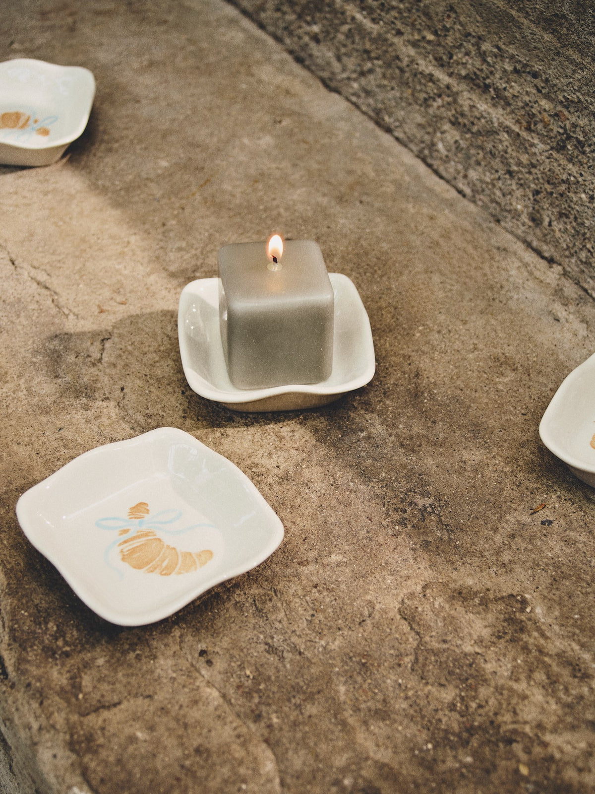 Square pillar candle