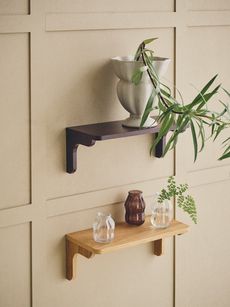Wall shelf