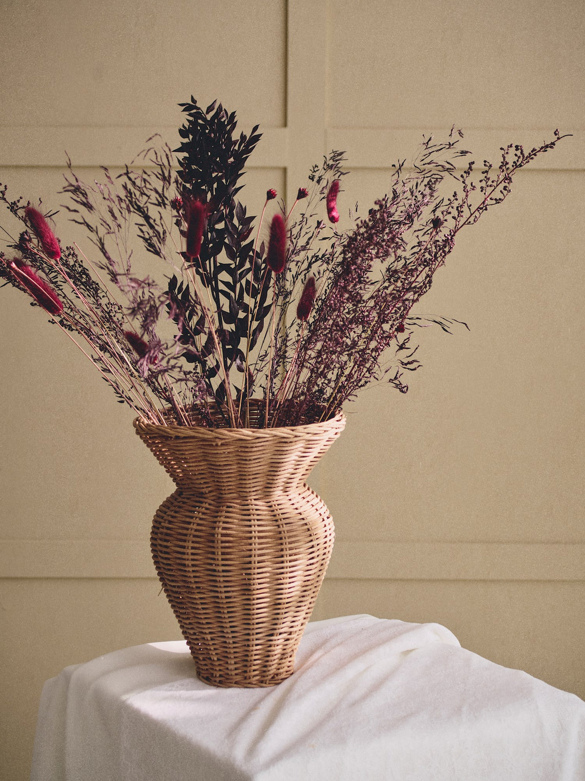 Dried flower bouquet