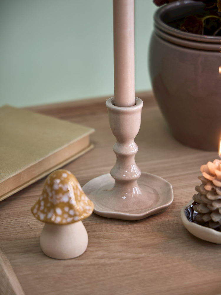 Candle holder
