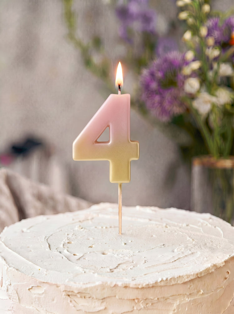 Cake candle 4