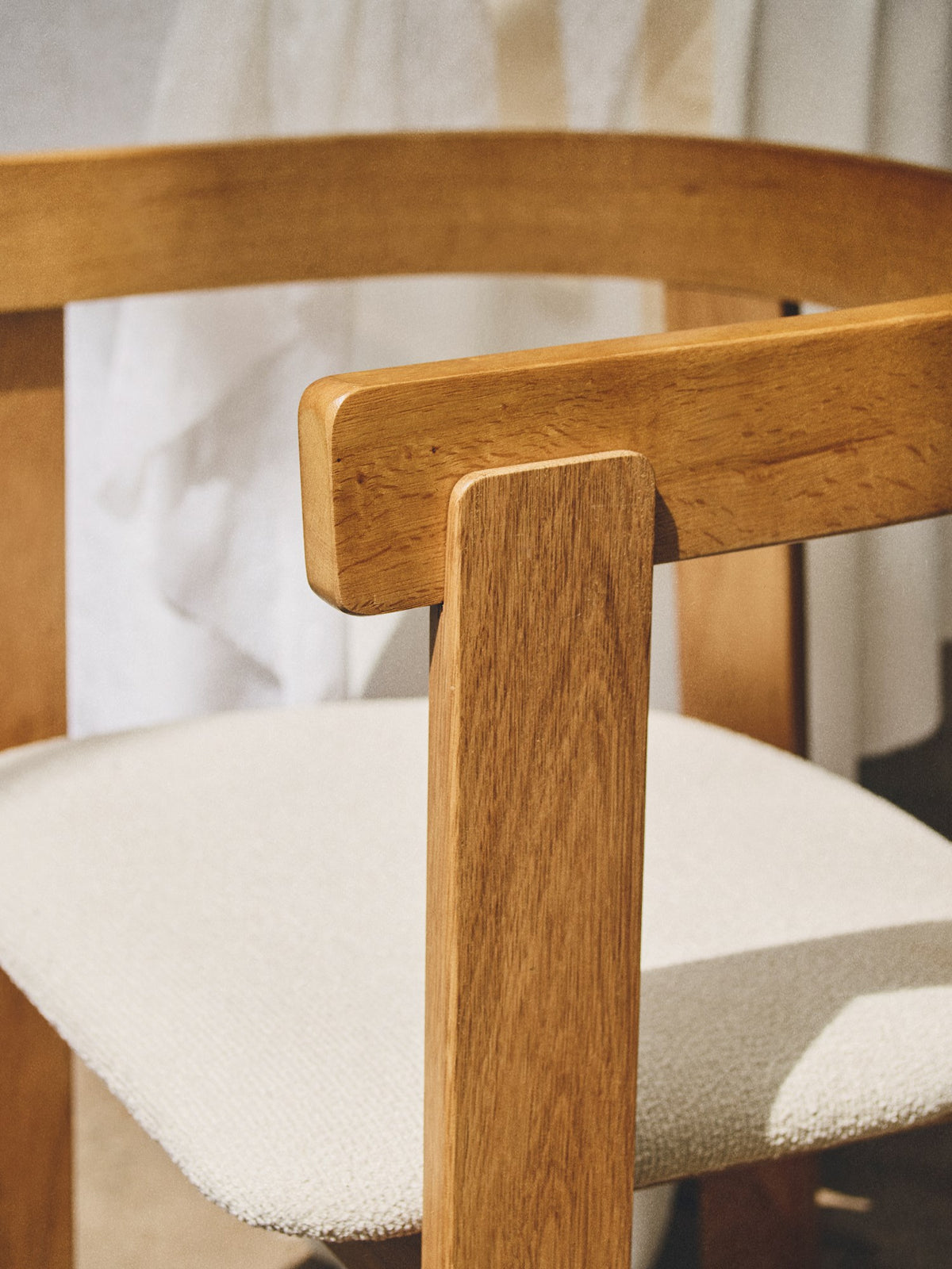 Dining chair