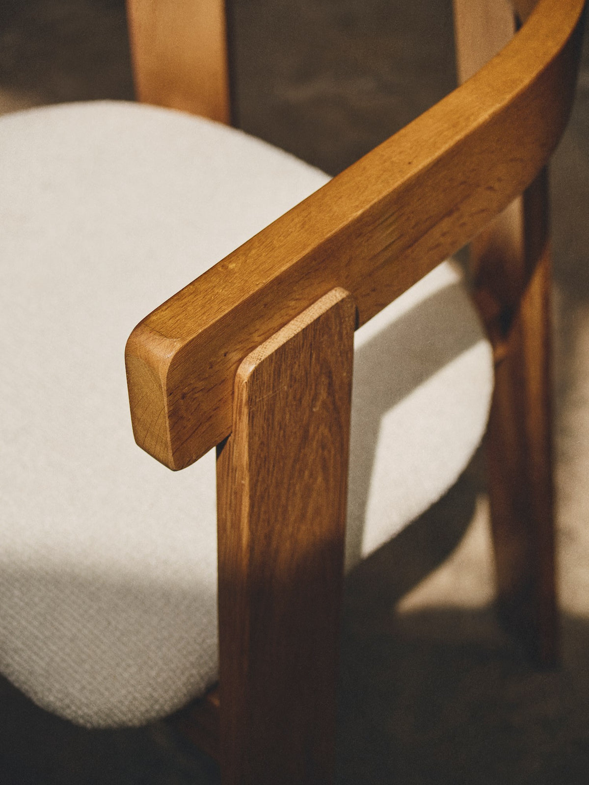 Dining chair