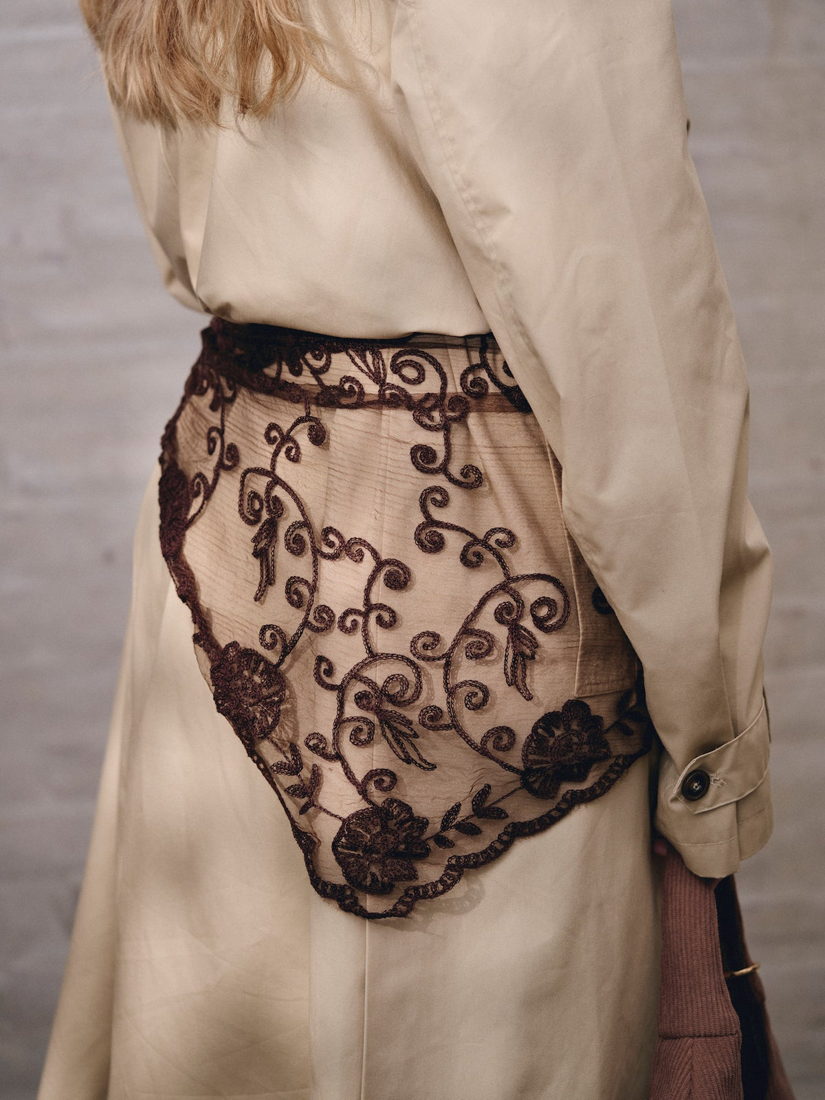 Lace scarf