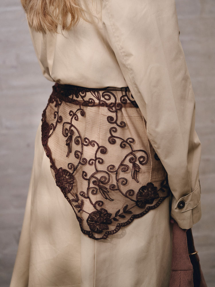 Lace scarf