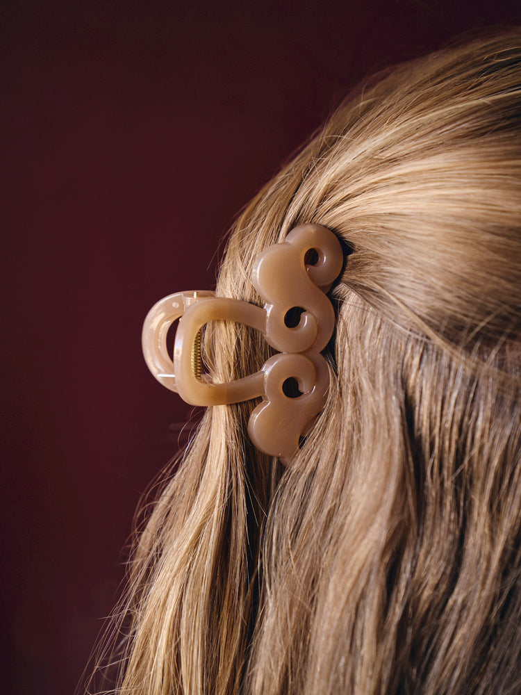 Hair claw