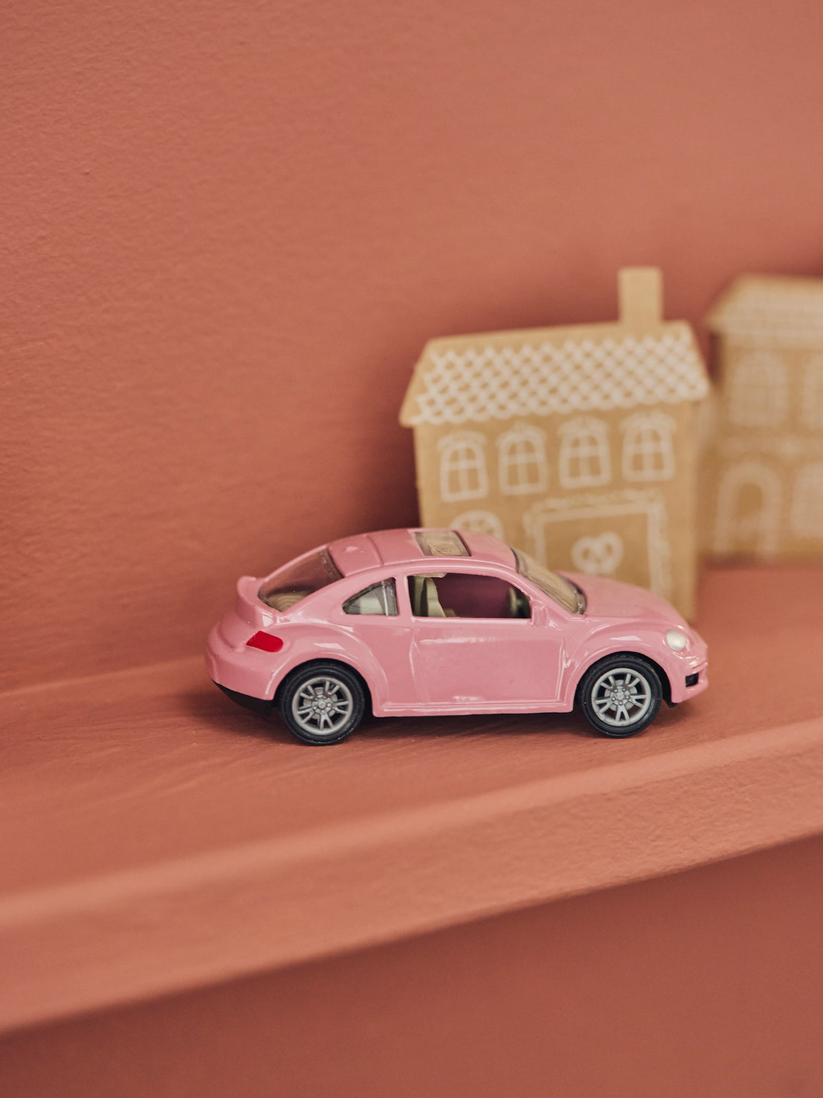 Toy pull-back car