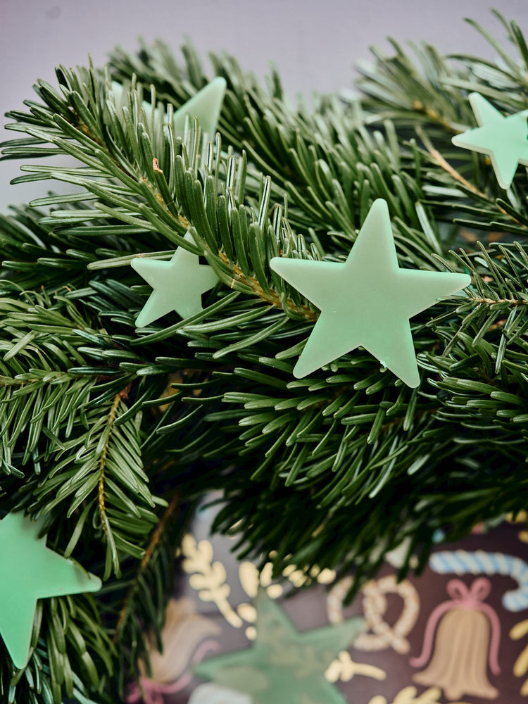 Glow in the dark stars