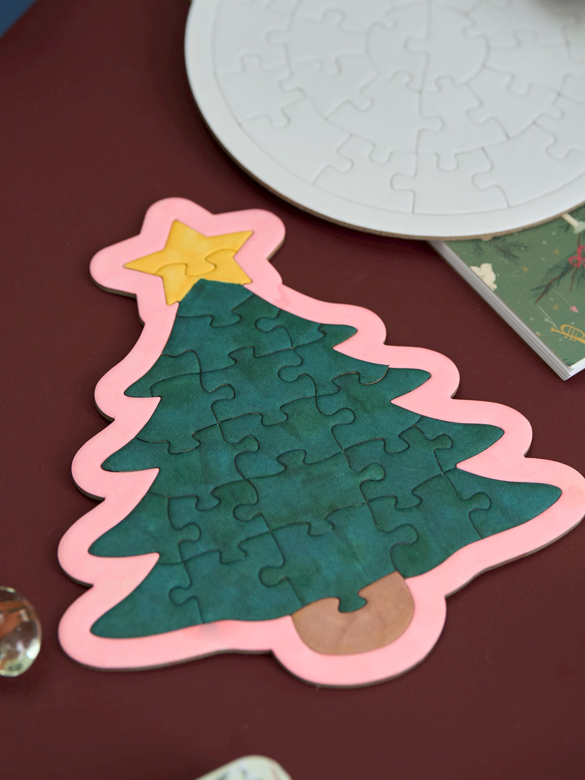 DIY puzzle Christmas tree