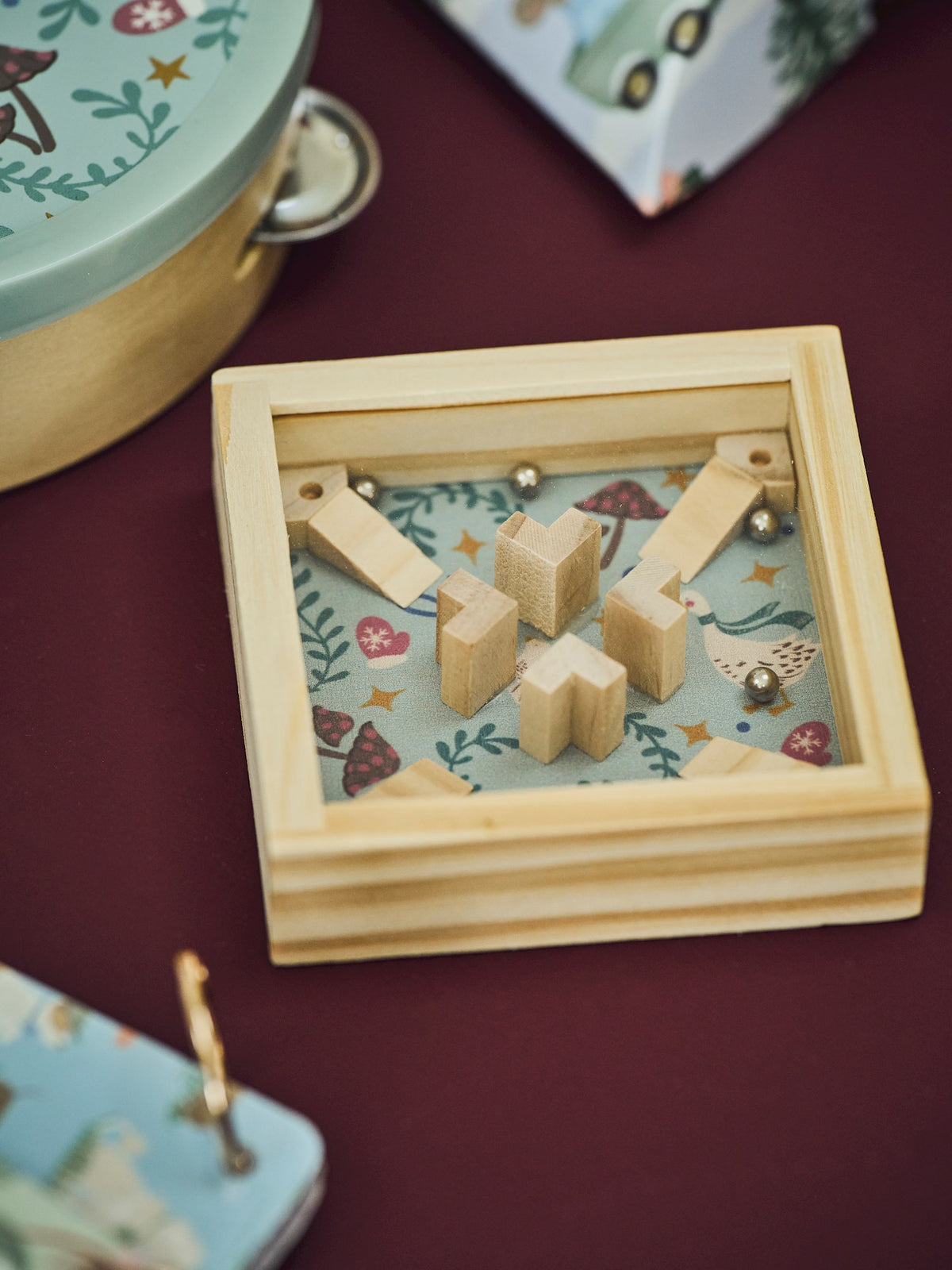 Balance maze game