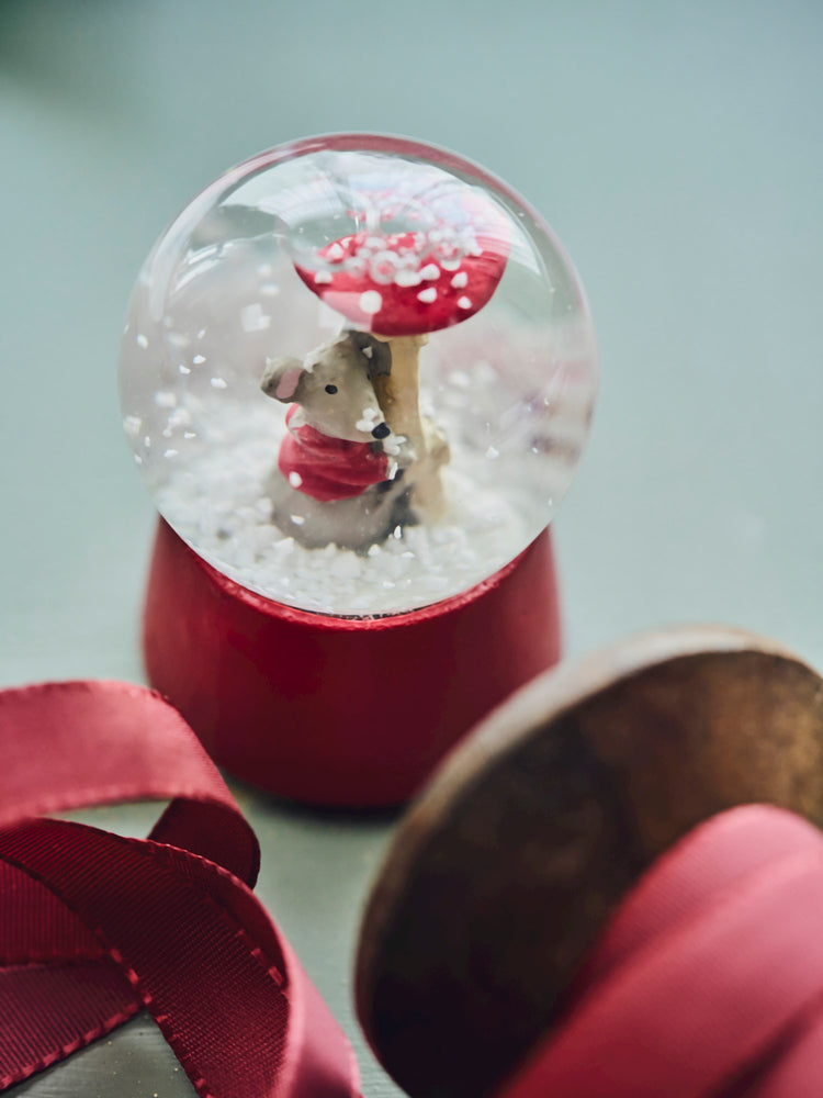 Snow globe