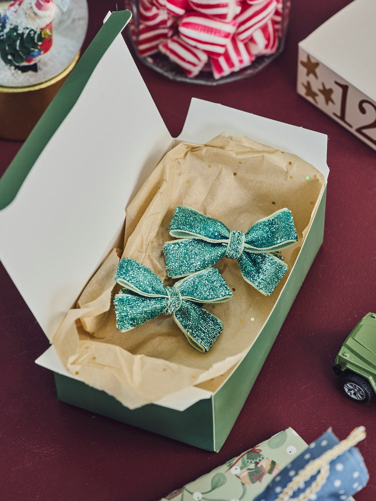 Hair bows