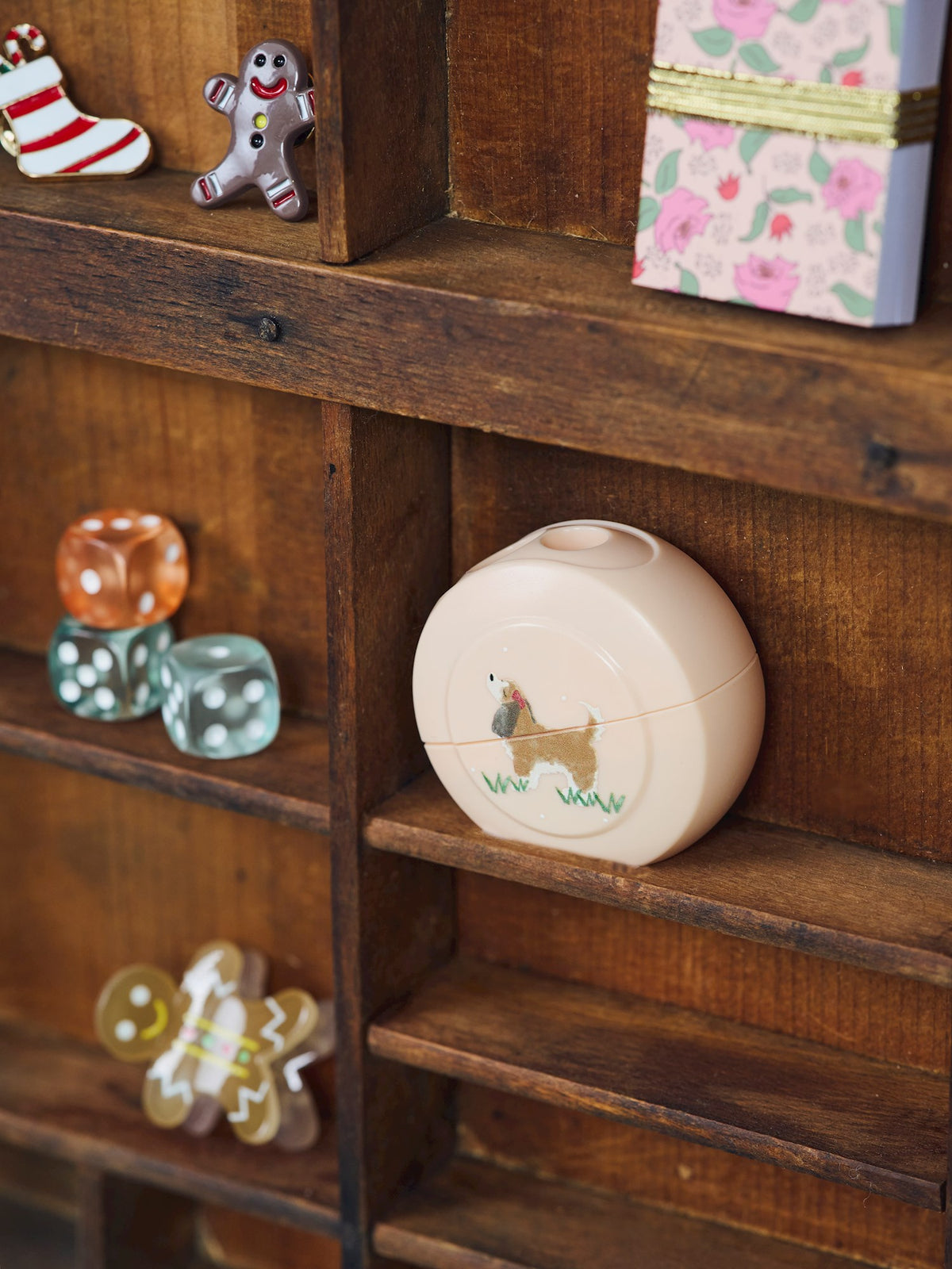 Sharpener with lid