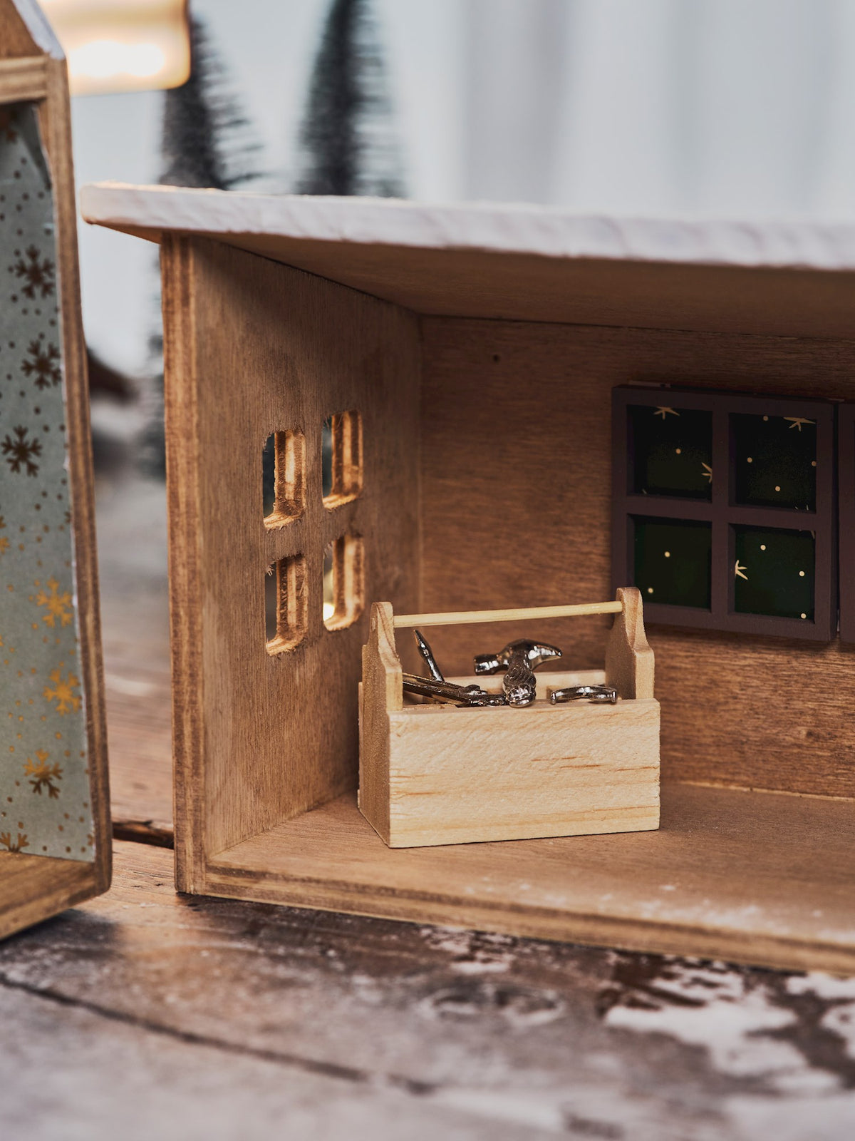 Miniature toolbox