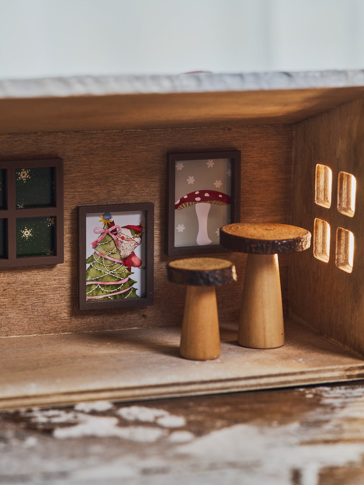 Miniature window and frame set