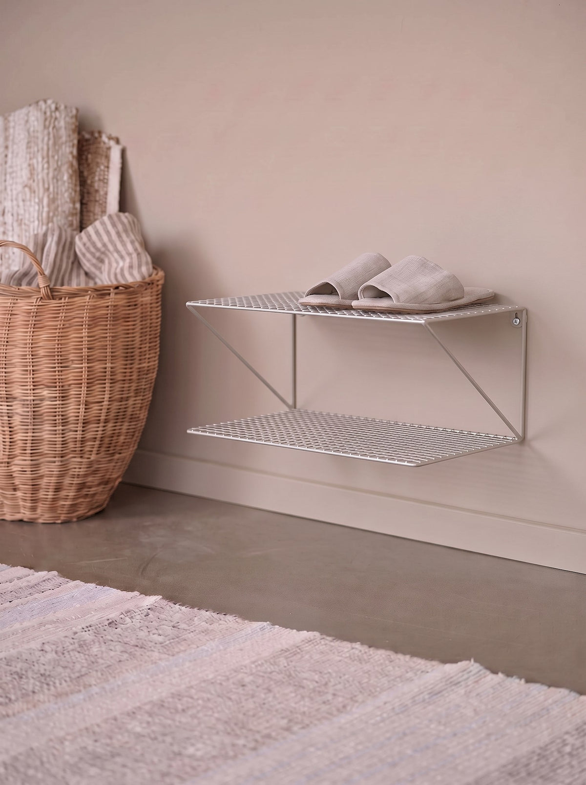 Shoe rack