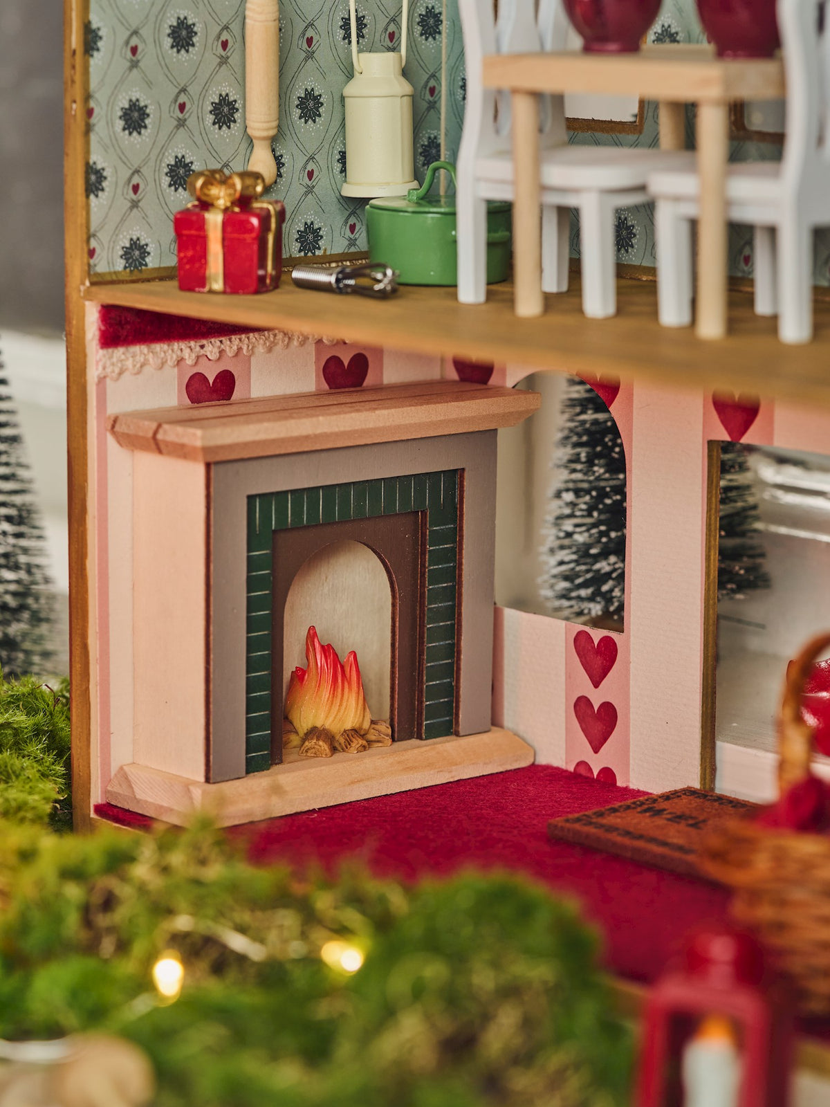 Miniature fireplace