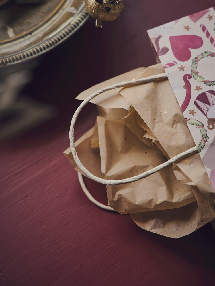 Tissue paper with glitter