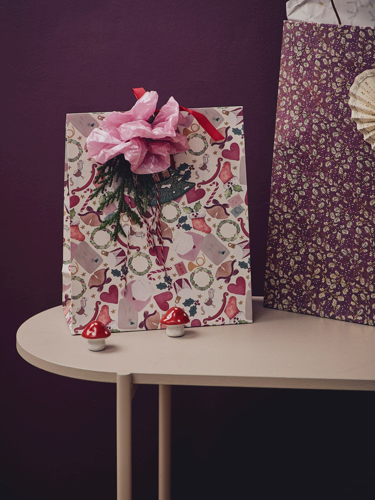 Gift bag with ribbon