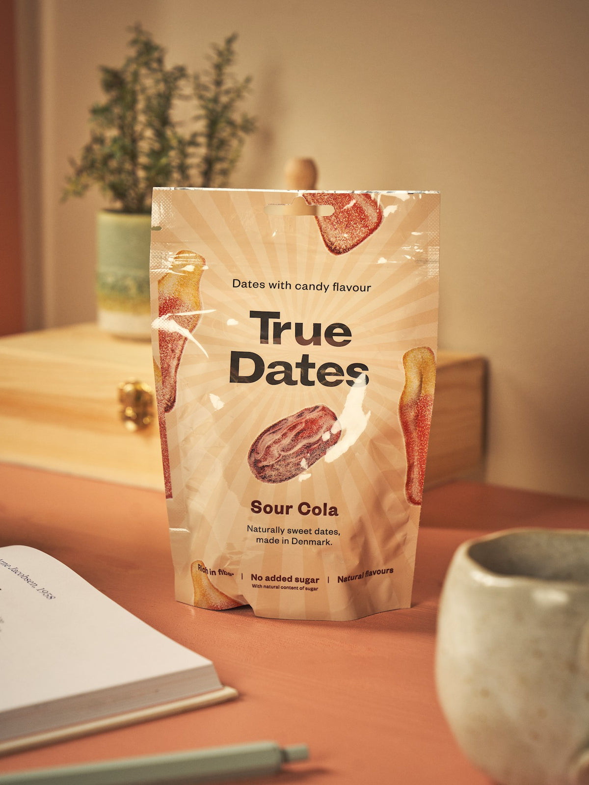 True Dates Sour Cola