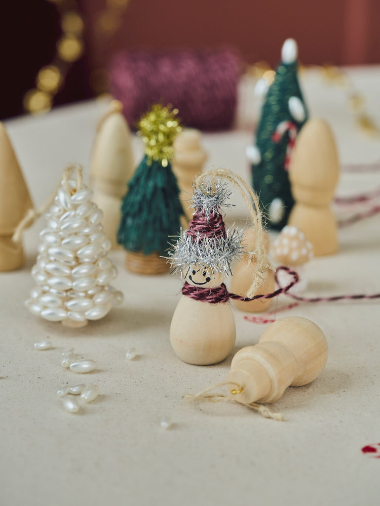 DIY Christmas ornament kit