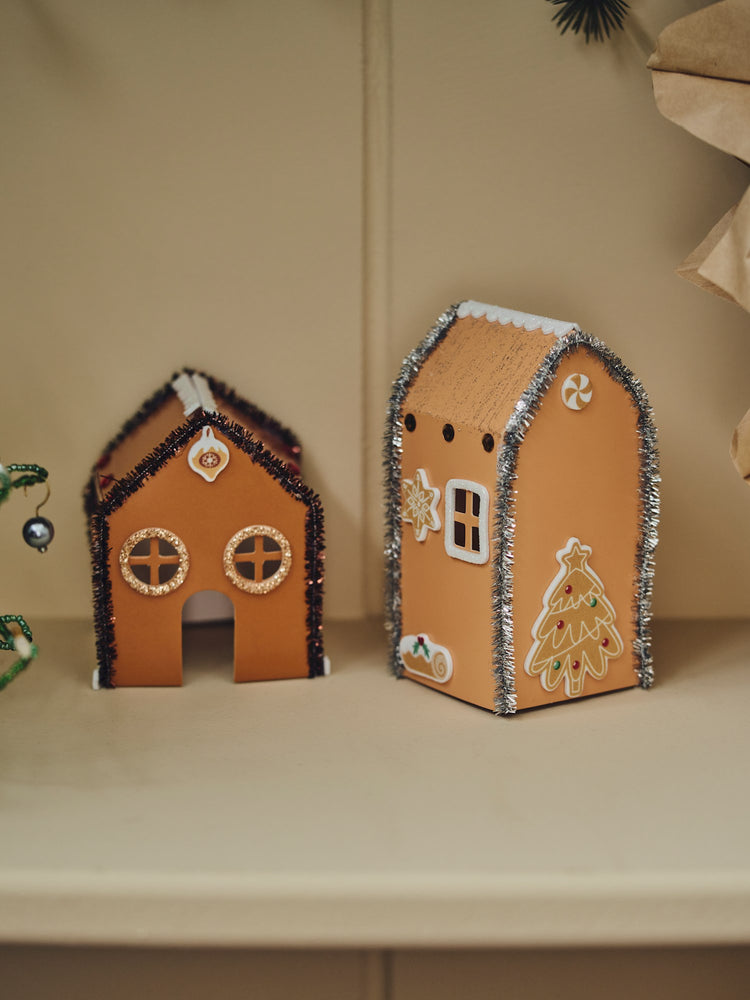 DIY gingerbread house