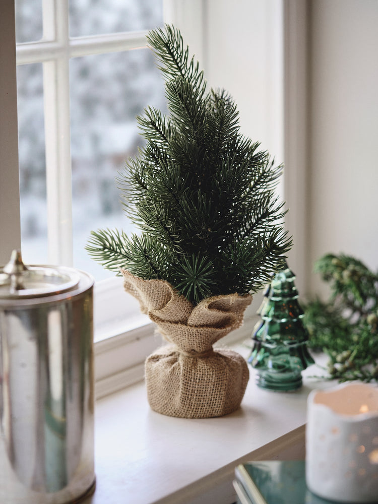 Artificial mini tree