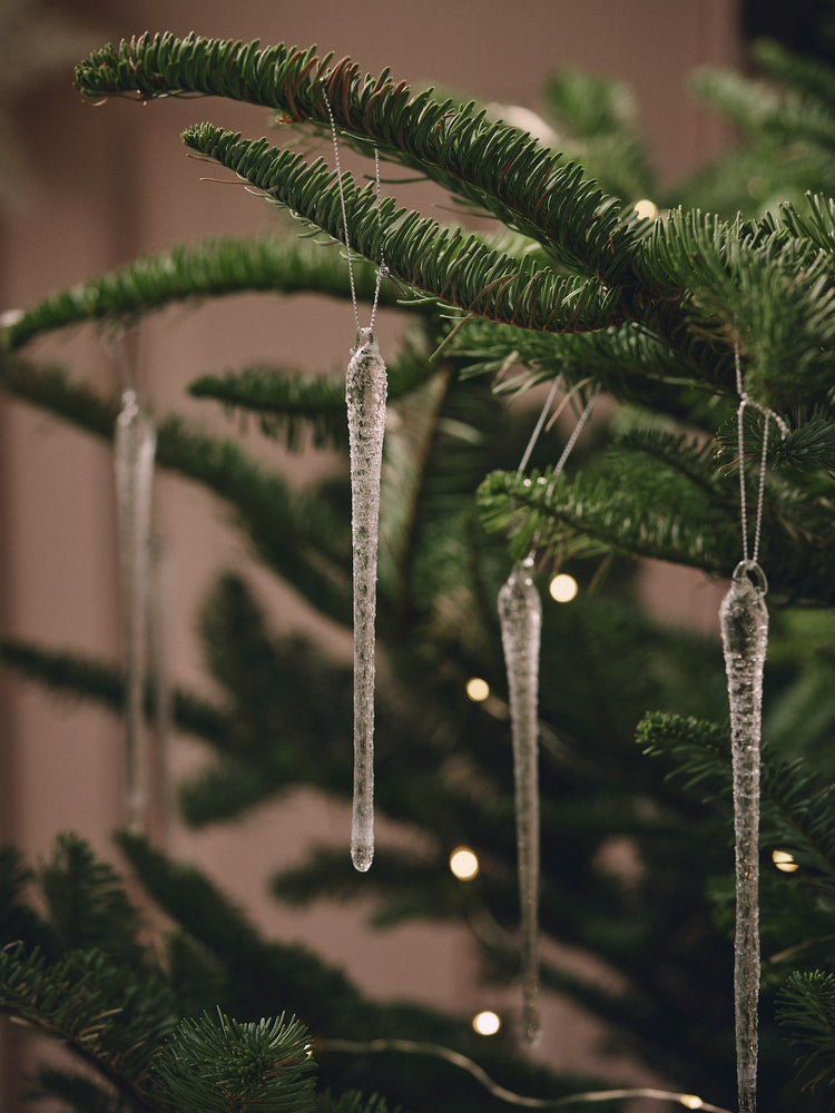 Glass icicle
