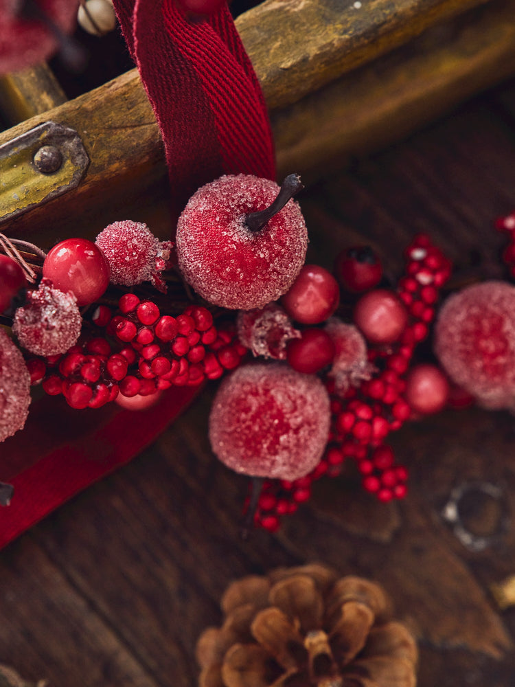 Decorative apples