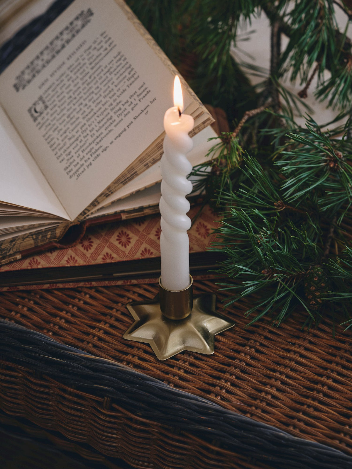 Candle holder star