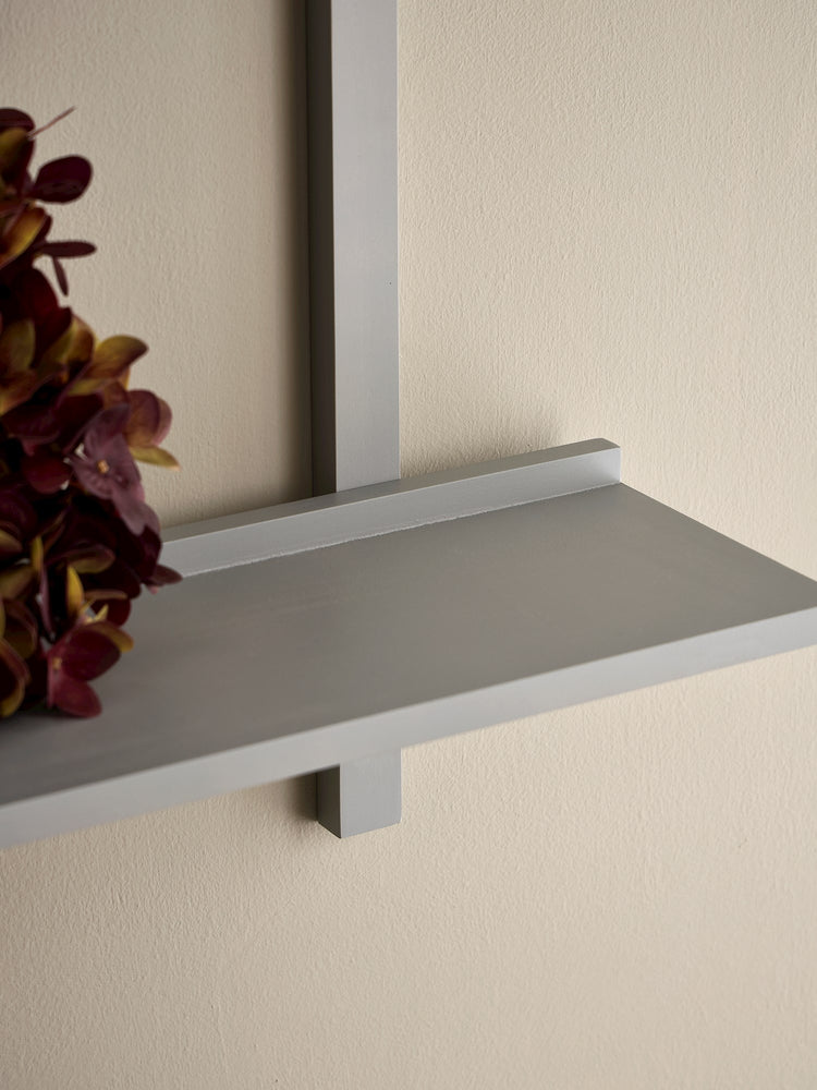 Wall shelf