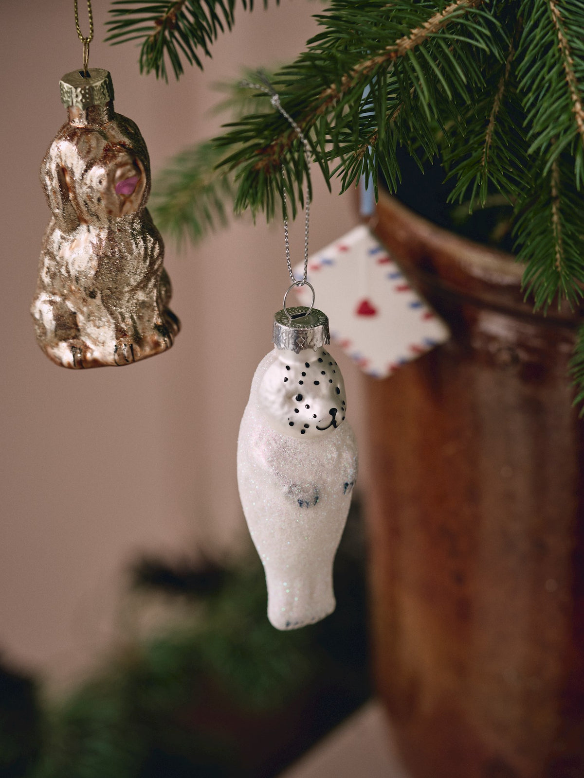 Christmas ornament seal