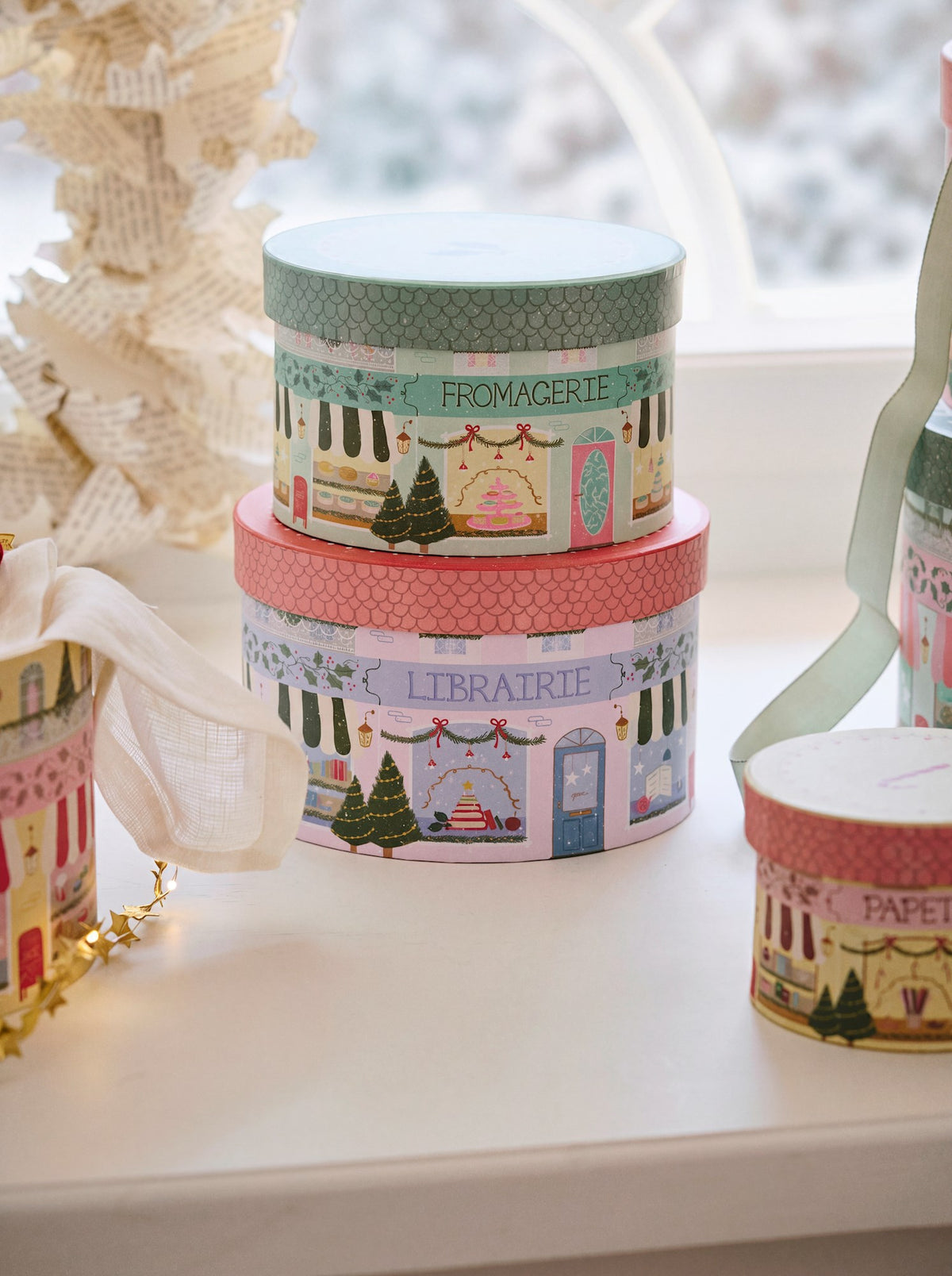 Round gift box
