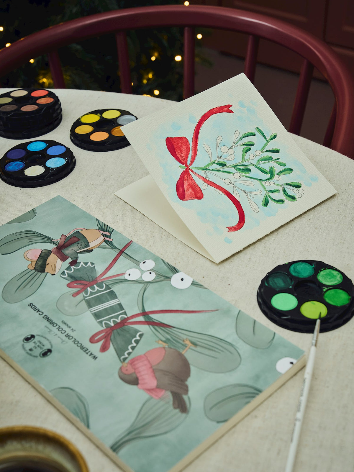 Watercolour colouring cards