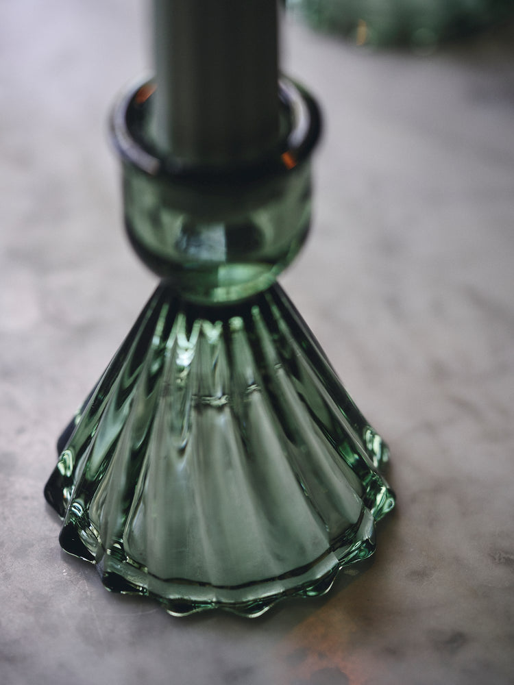 Candle holder