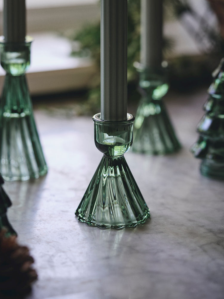 Candle holder