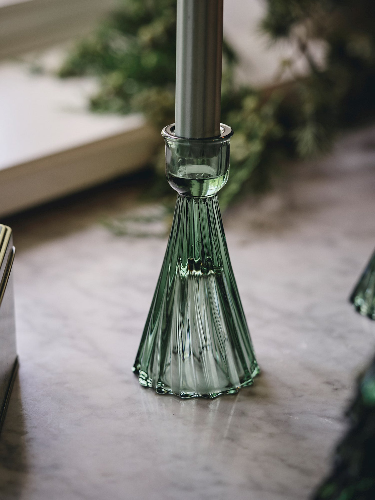 Candle holder