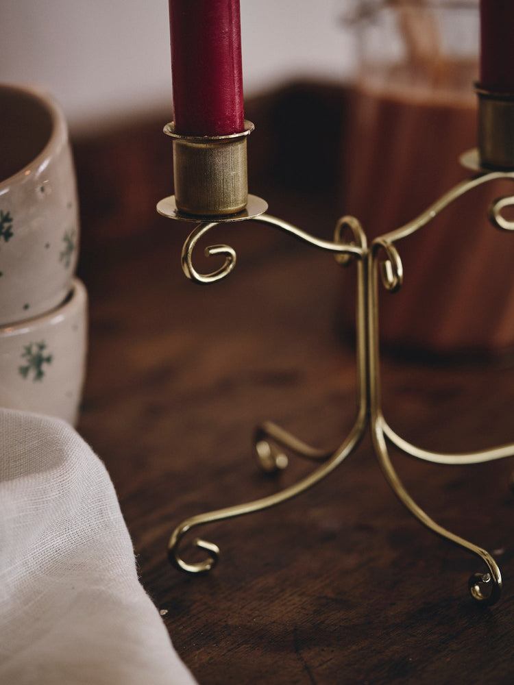 Candle holder