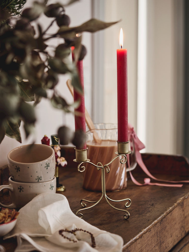 Candle holder